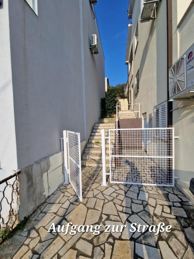 Lavendula Apartment Rabac Exterior photo